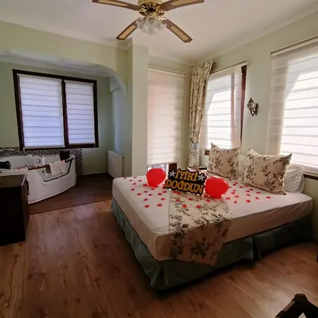 Hotel Beyaz *